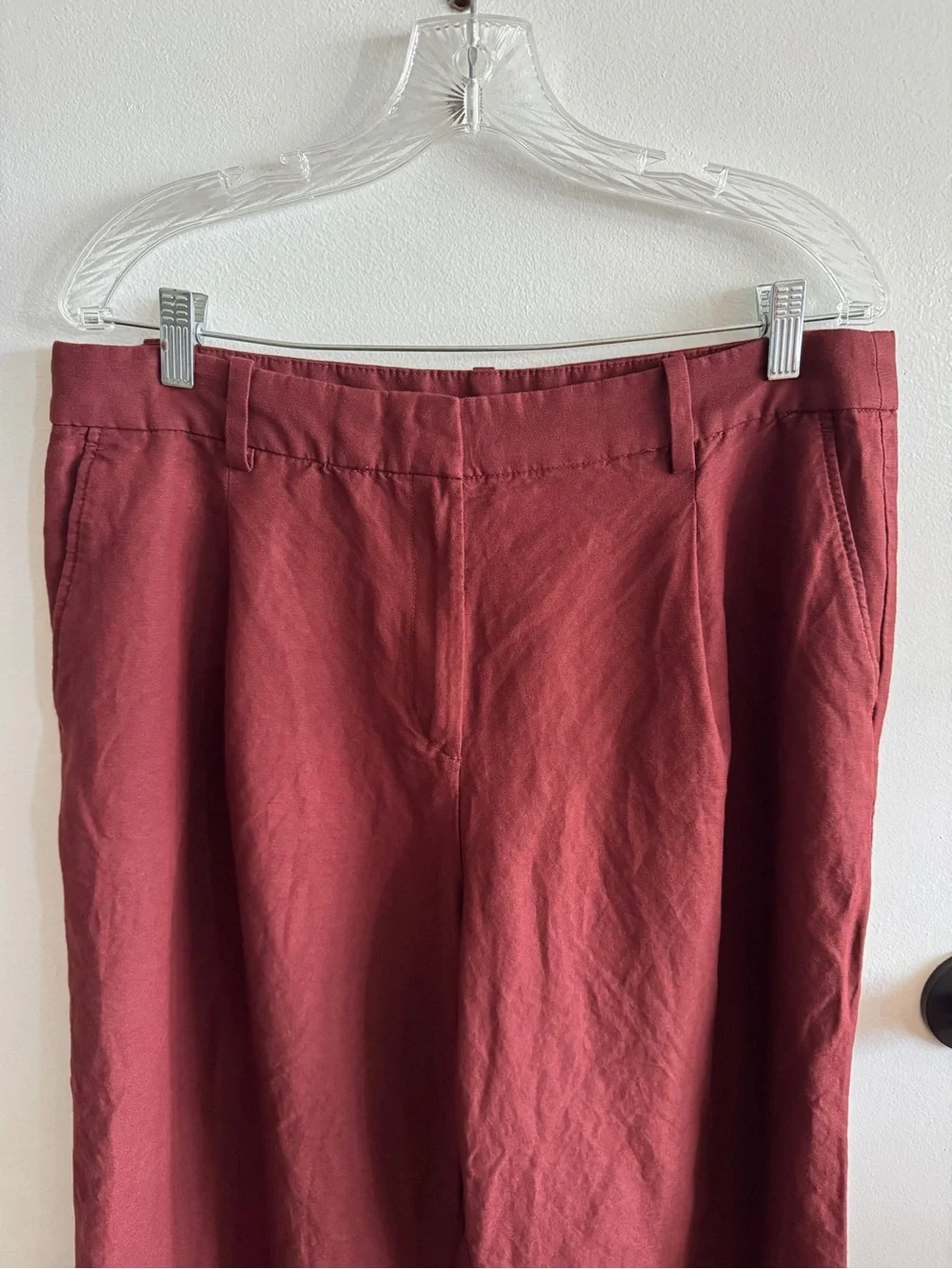 H&M Linen Blend Wide-Leg Cropped Trousers in Burgundy 14 Dark Academia Preppy